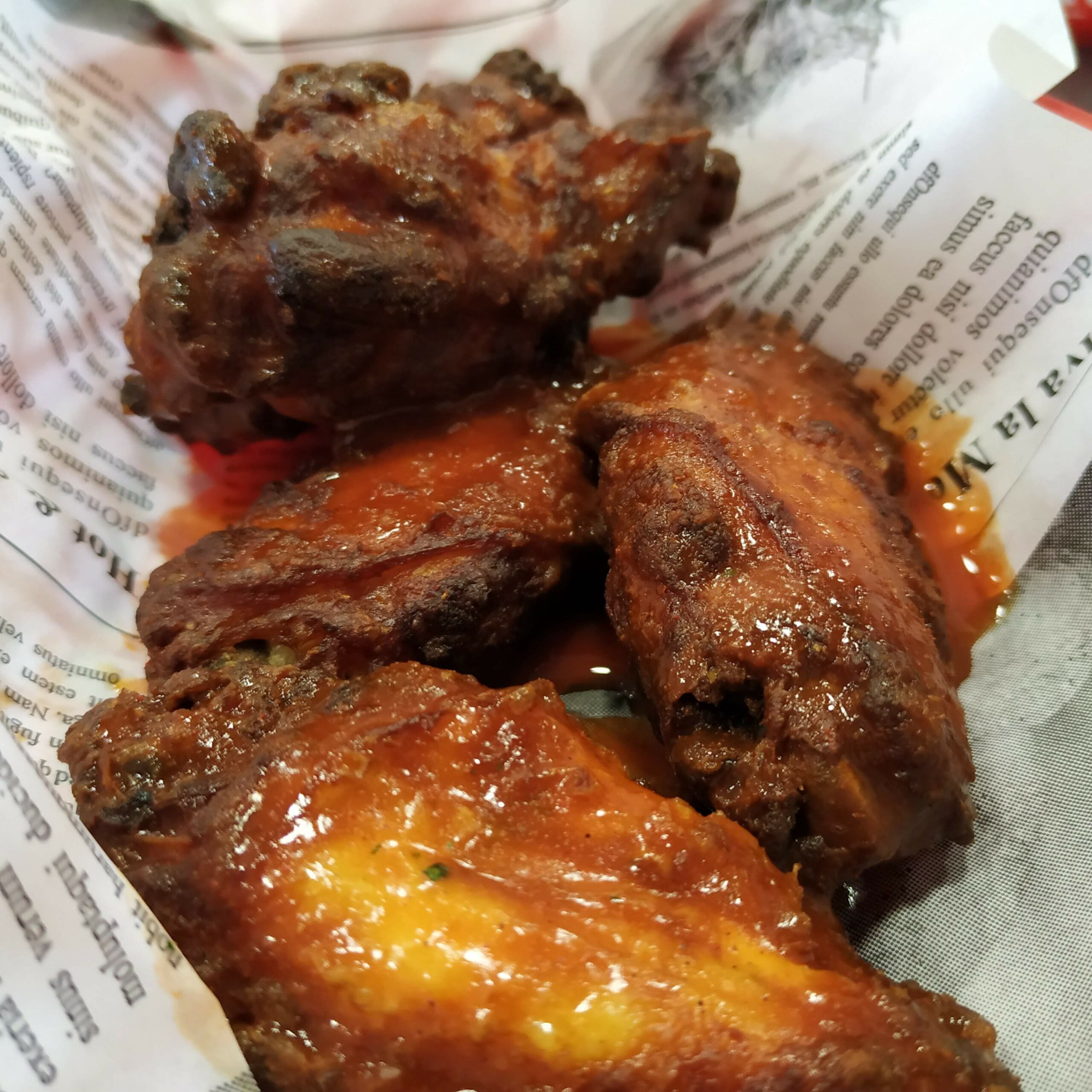 Chicken Wings Buffalo Style „extra hot“