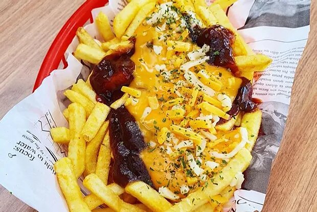 Monatsspecial Juli: BBQ Cheese Fries