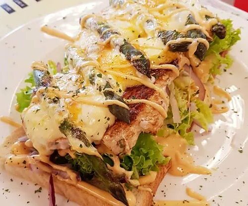 Mittags-Special: "Open Spargel Sandwich" 6. - 10.5.19 von 12-15 Uhr