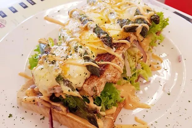 Mittags-Special: „Open Spargel Sandwich“ 6. – 10.5.19 von 12-15 Uhr