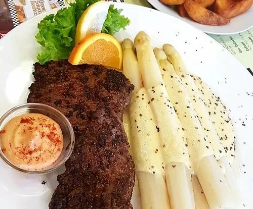 Daily Specials: Rinderhüftsteak mit Spargel 10.-12.5.19