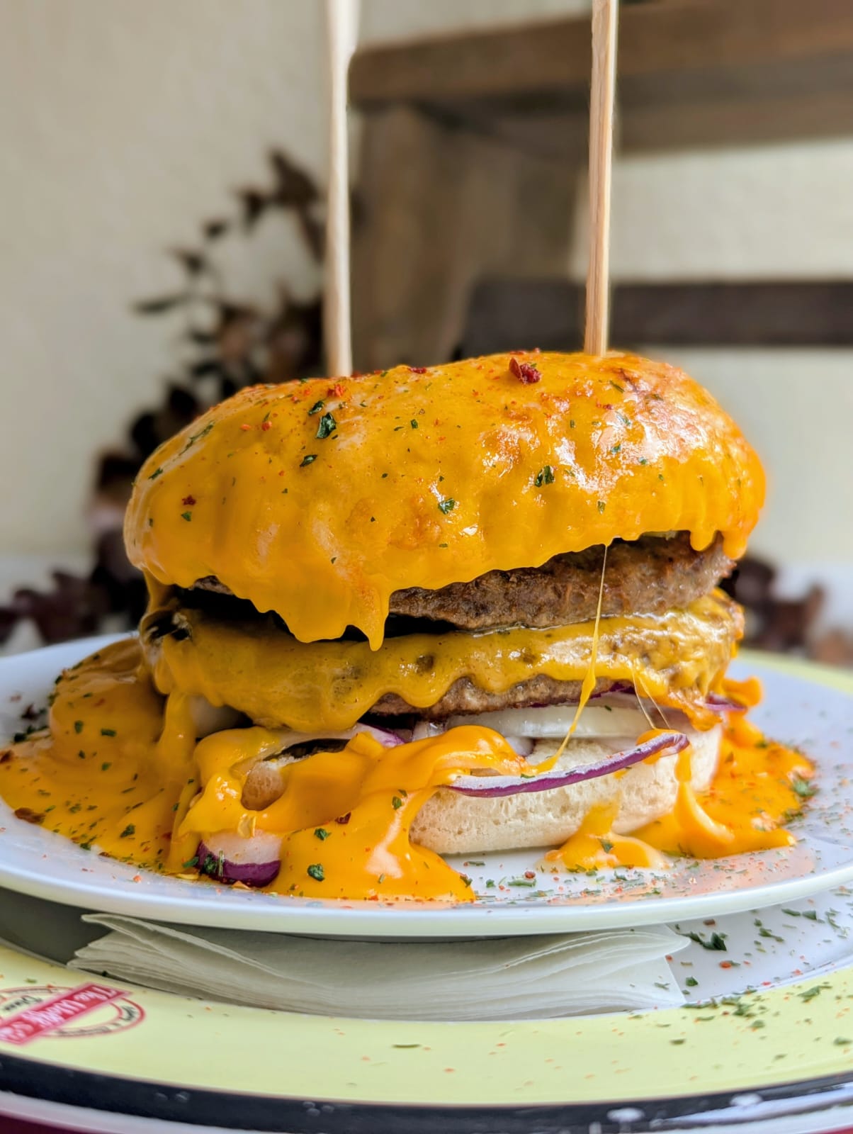 Oktober Special Vulcano Burger
